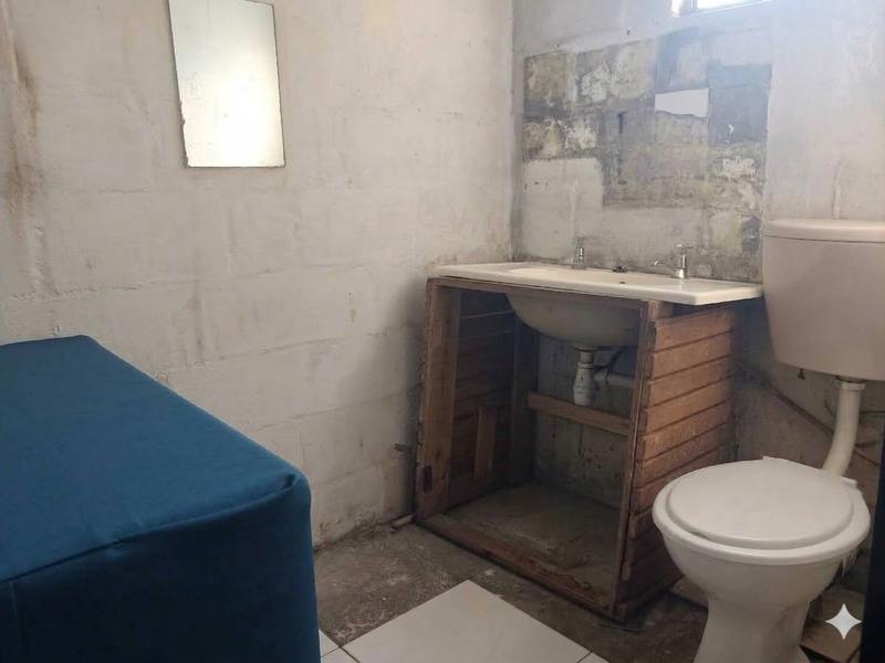 1 Bedroom Property for Sale in Kalkfontein Western Cape